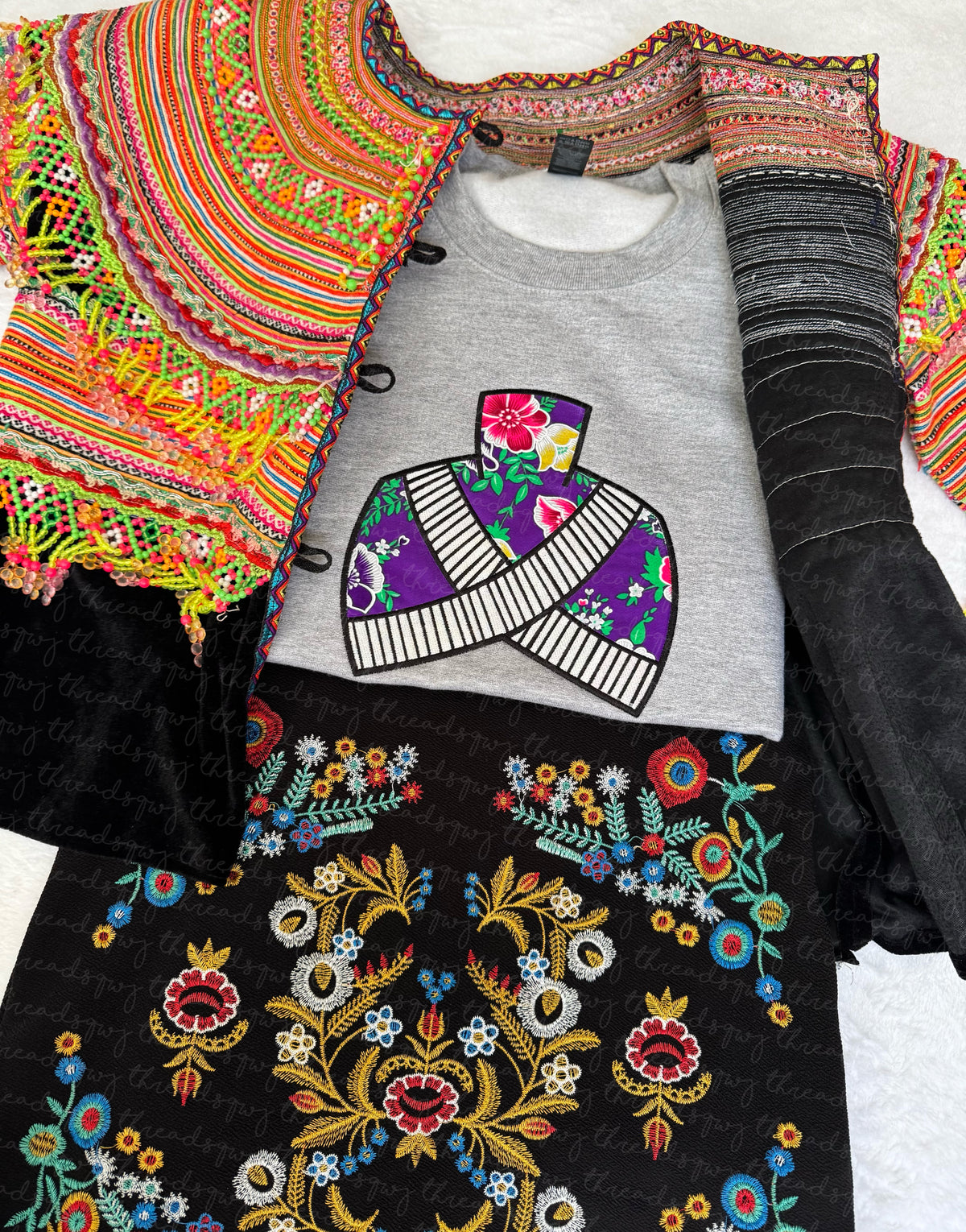 Phuam Txoom Suab Hmong Hat CUSTOMIZATION Crewneck (PRE-ORDER)